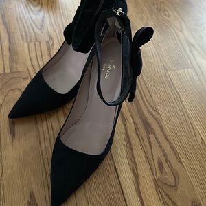 Kate Spade bow ankle strap sandal, black suede, size 10.